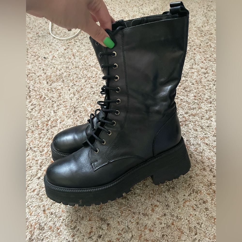&Other Stories Leather Boots